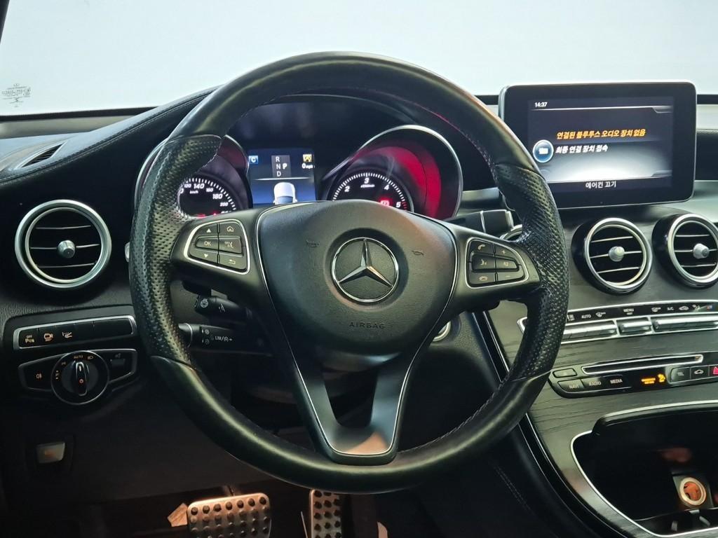 Mercedes Benz GLC Class - Vista 10
