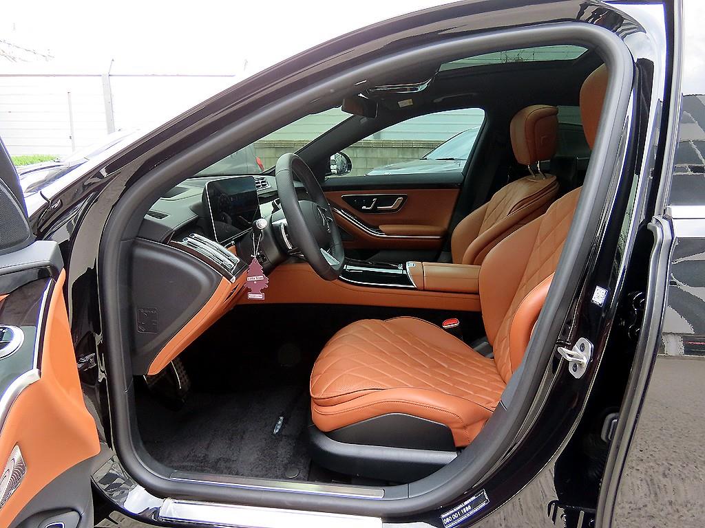 Mercedes Benz S Class - Vista 5