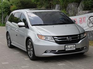 Honda Odyssey - Vista 4