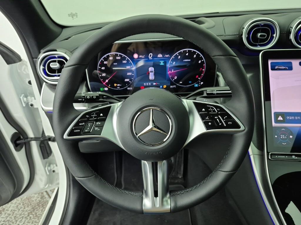 Mercedes Benz GLC Class - Vista 9