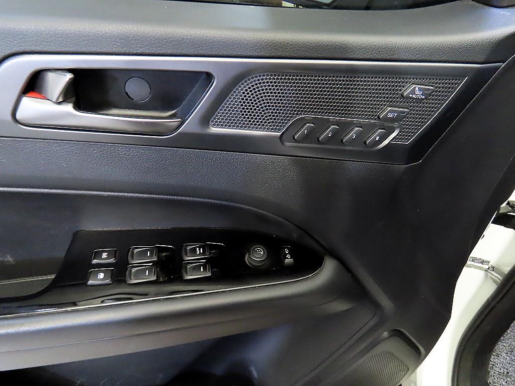 Ssangyong Rexton 2024 Blanco - Importación desde Corea - HF Imports Iquique - Foto 13