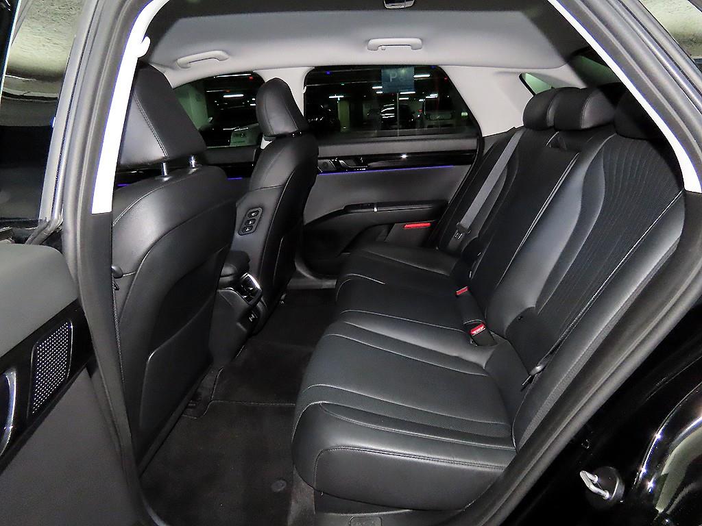 HYUNDAI Grandeur - Vista 7