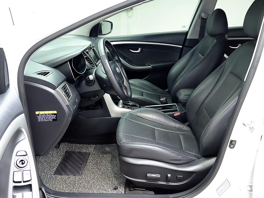 HYUNDAI i30 2014 Blanco - Importación desde Corea - HF Imports Iquique - Foto 11