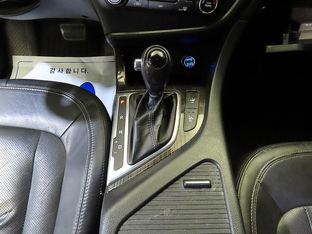 KIA K5 - Vista 12
