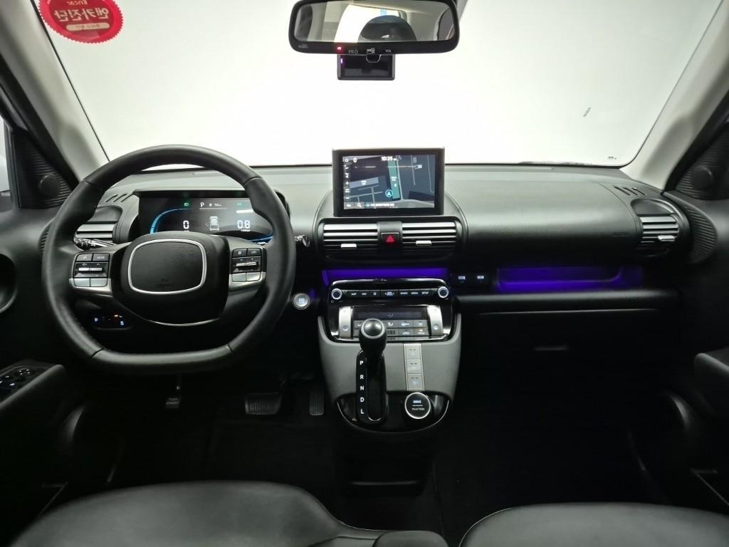 HYUNDAI Casper - Vista 7