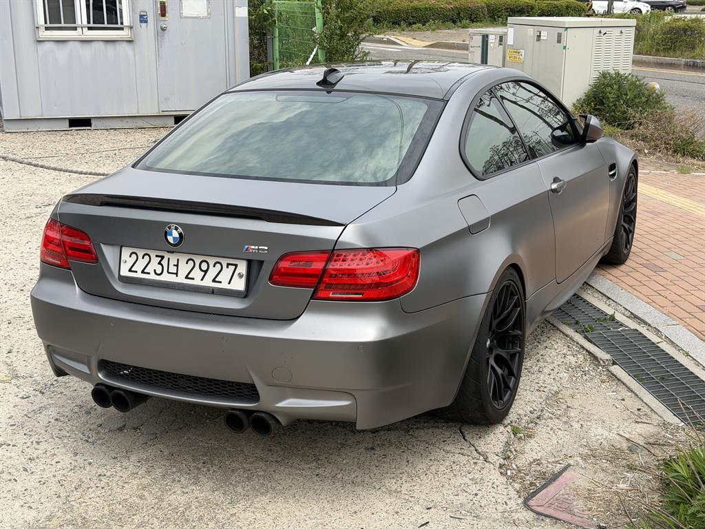 BMW 3 series 2011 Gris - Importación desde Corea - HF Imports Iquique - Foto 18