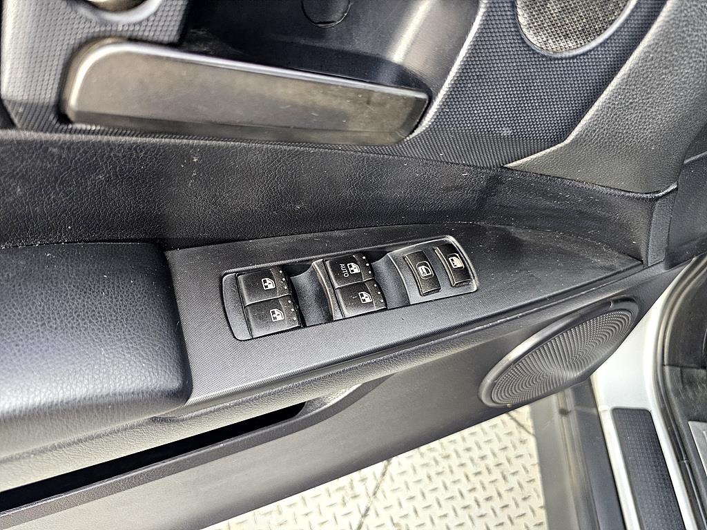 Ssangyong Korando - Vista 12