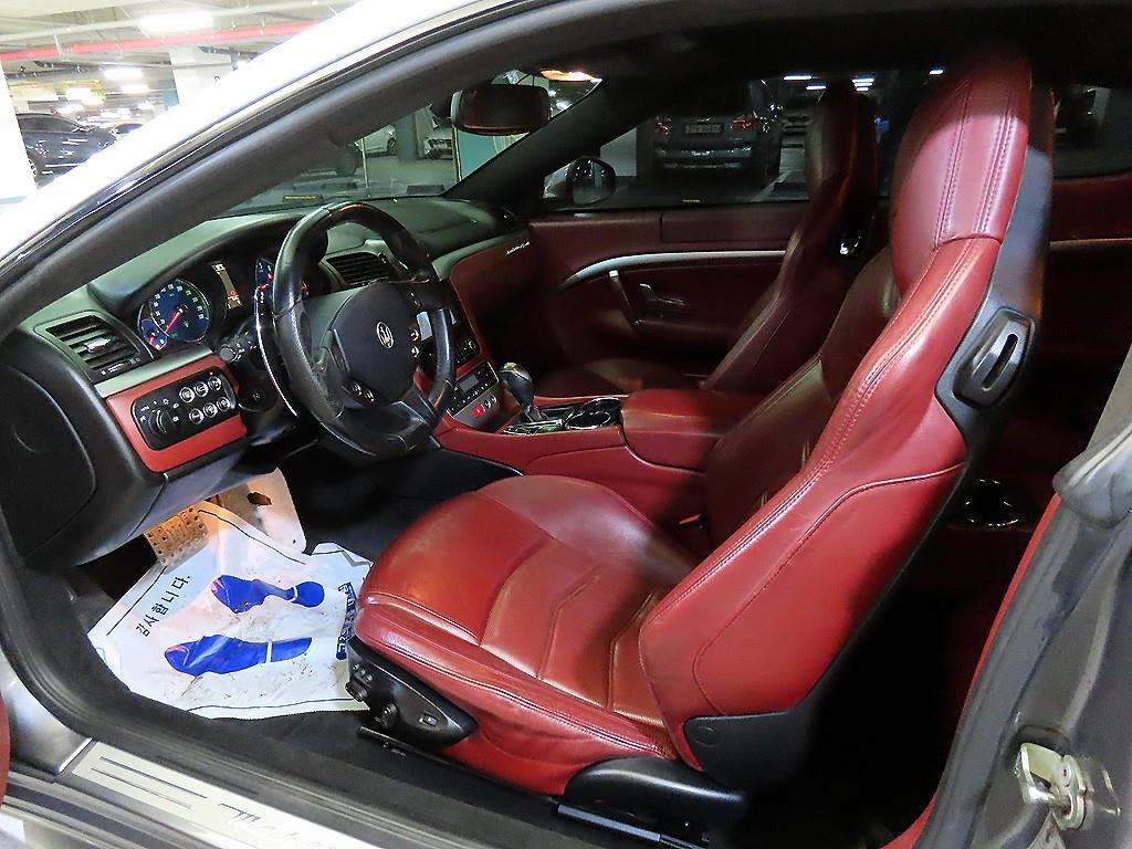 Maserati Gran Turismo - Vista 6