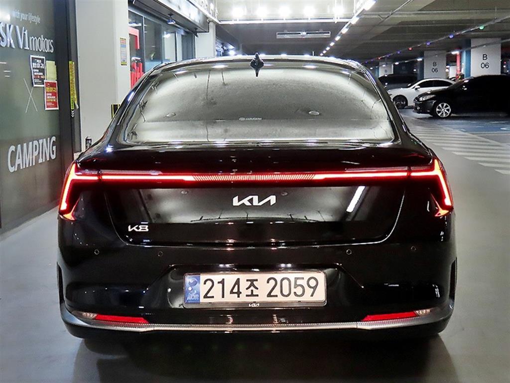 KIA K8 - Vista 5