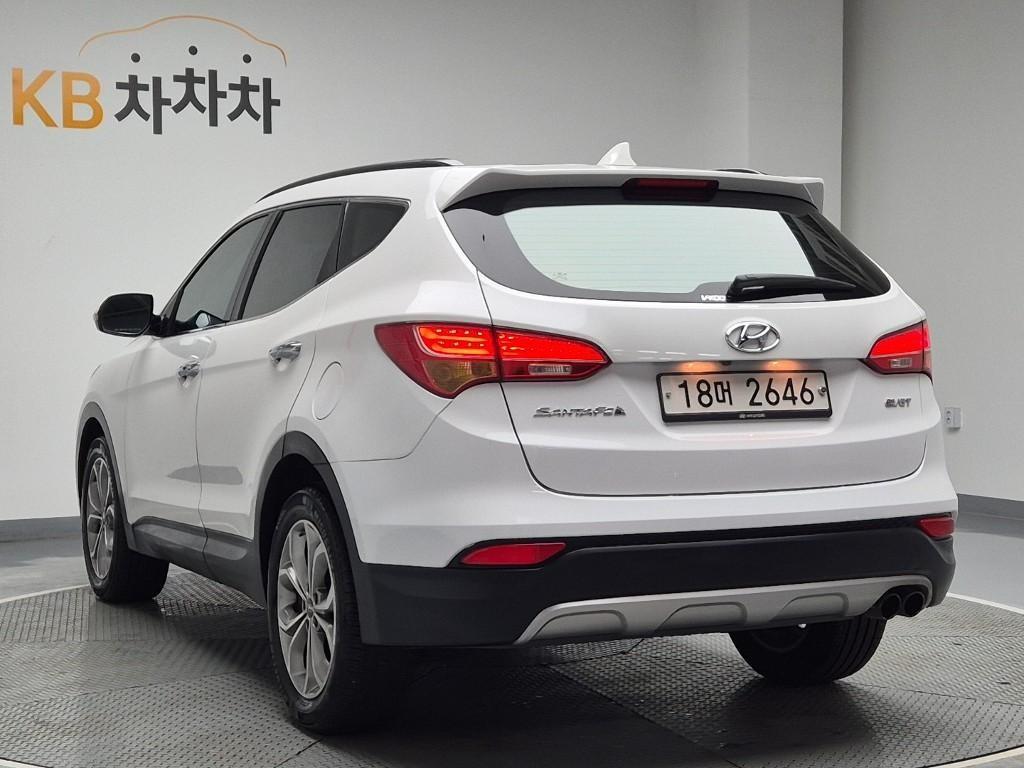 HYUNDAI Santa Fe - Vista 2