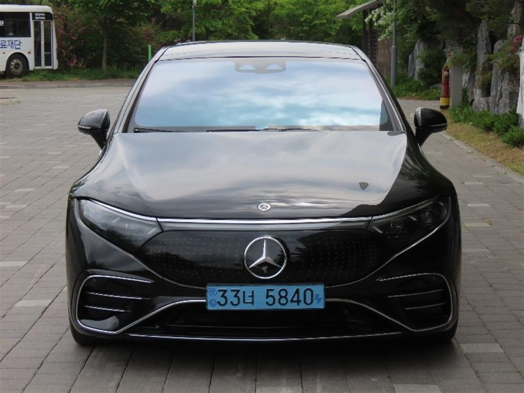 Mercedes Benz EQS 2022 Negro - Importación desde Corea - HF Imports Iquique - Foto 1