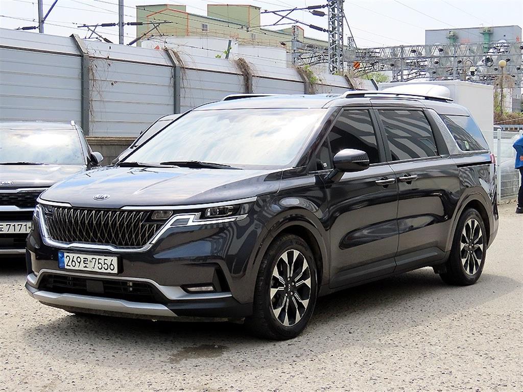 KIA Carnival - Vista 2