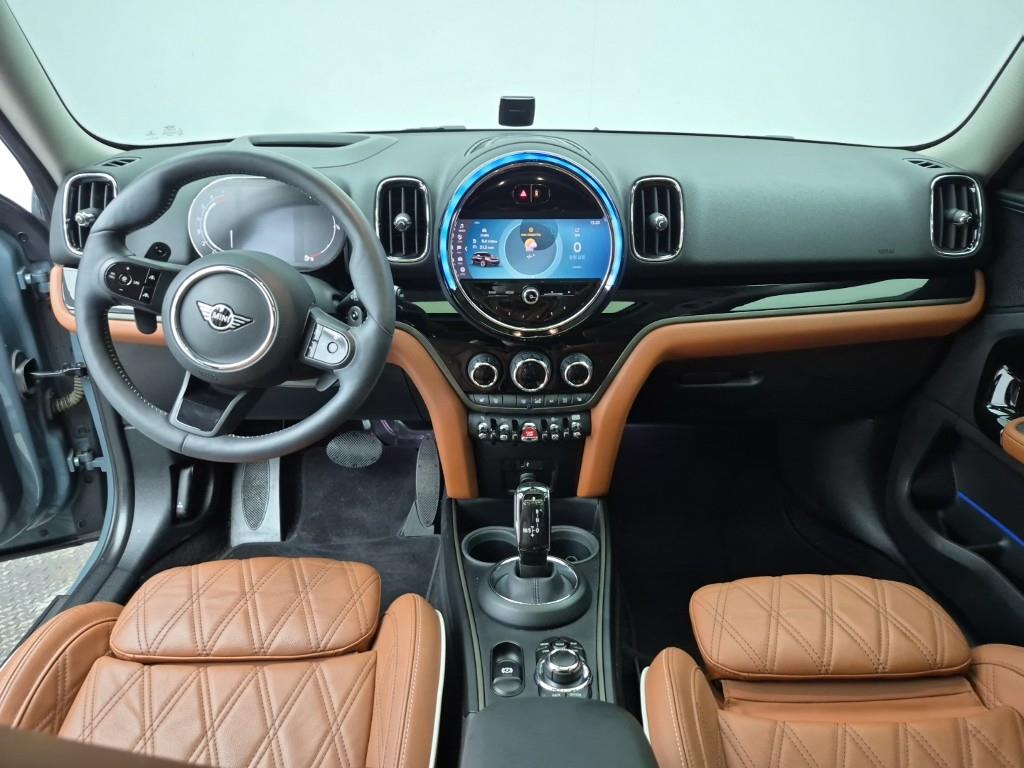 Mini Countryman - Vista 5