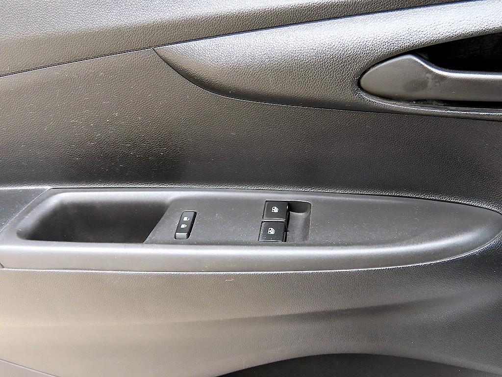 Chevrolet Spark - Vista 12