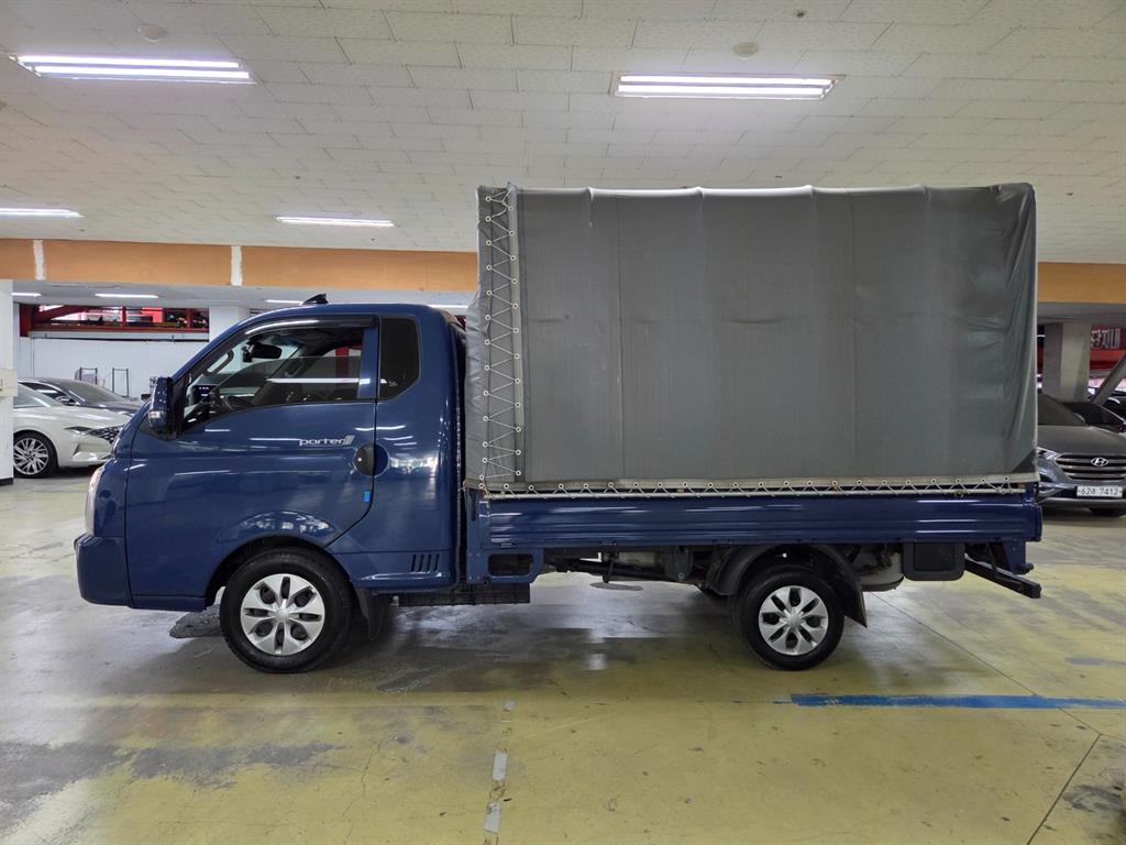 Small Truck Cargo (small) - Vista 3