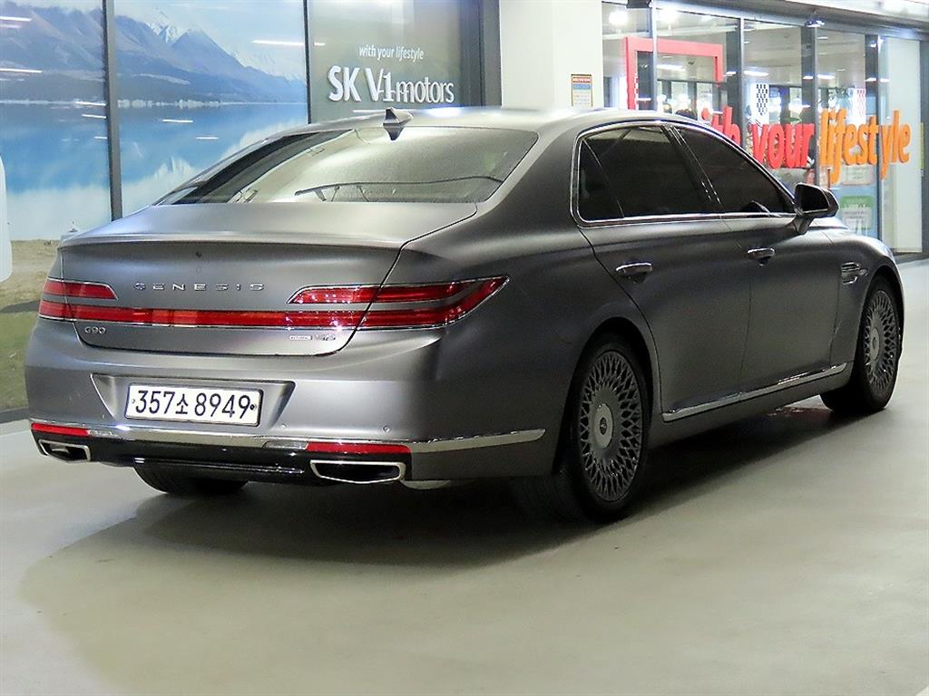 Genesis G90 - Vista 4