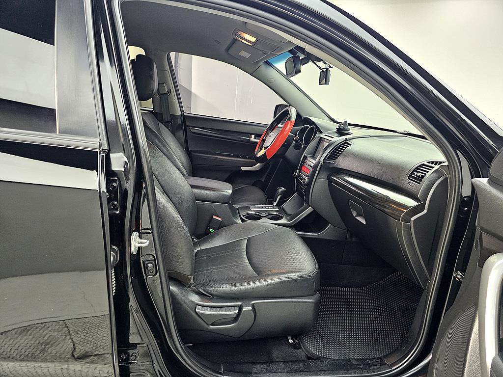 KIA Sorento - Vista 11