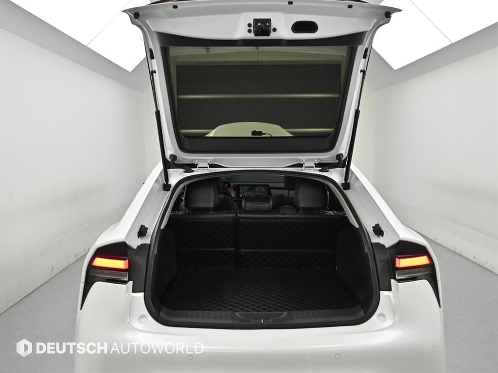 Toyota Prius 2024 Blanco - Importación desde Corea - HF Imports Iquique - Foto 19