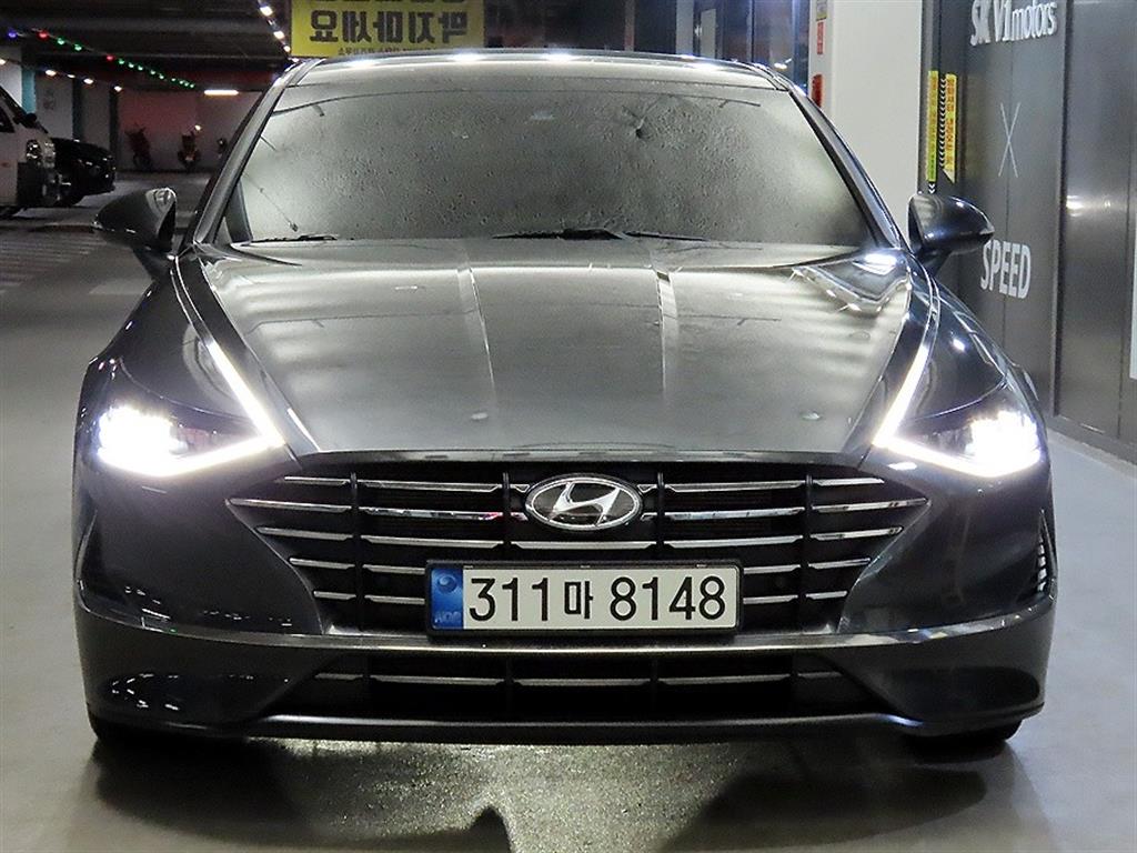 HYUNDAI Sonata - Vista 2