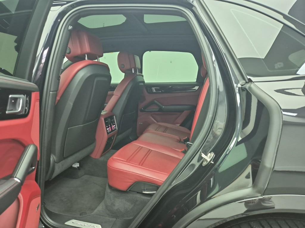 Porsche Cayenne - Vista 12