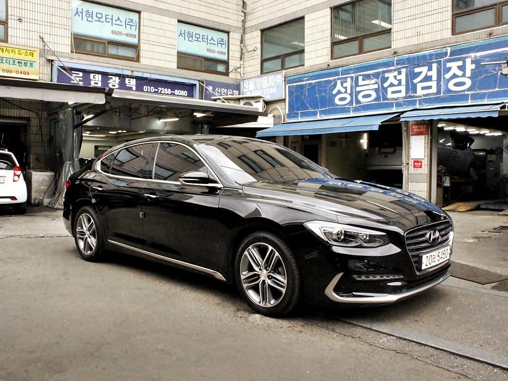HYUNDAI Grandeur - Vista 3