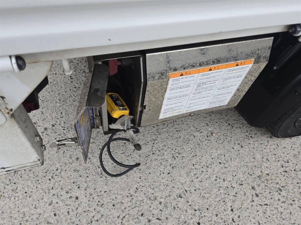 Small Truck Cargo (small) 2022 Blanco - Importación desde Corea - HF Imports Iquique - Foto 17