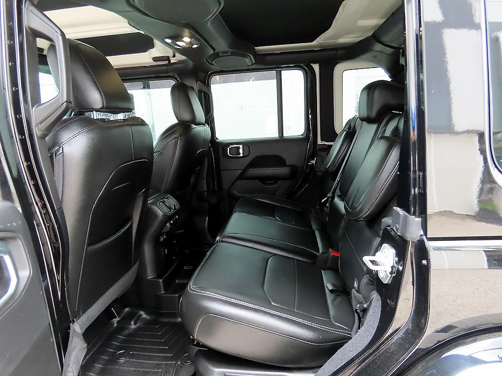 Jeep Wrangler - Vista 7