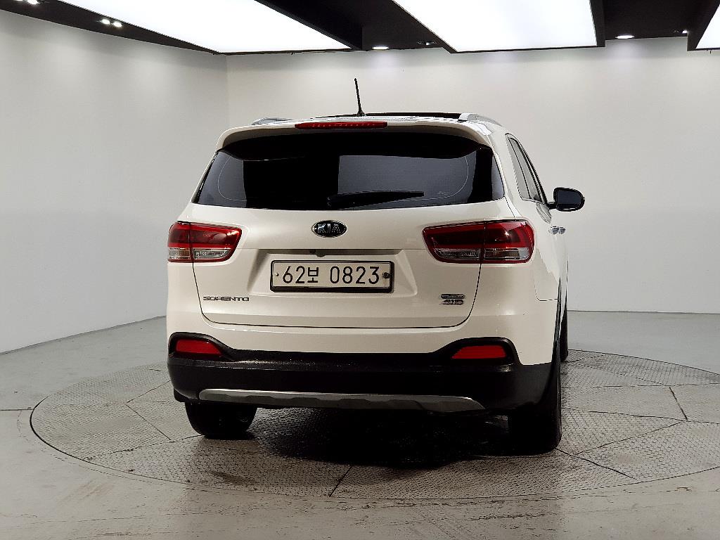 KIA Sorento - Vista 3
