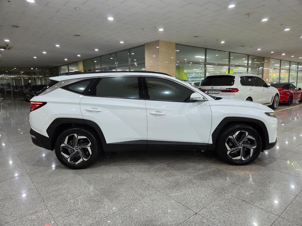 HYUNDAI Tucson - Vista 5