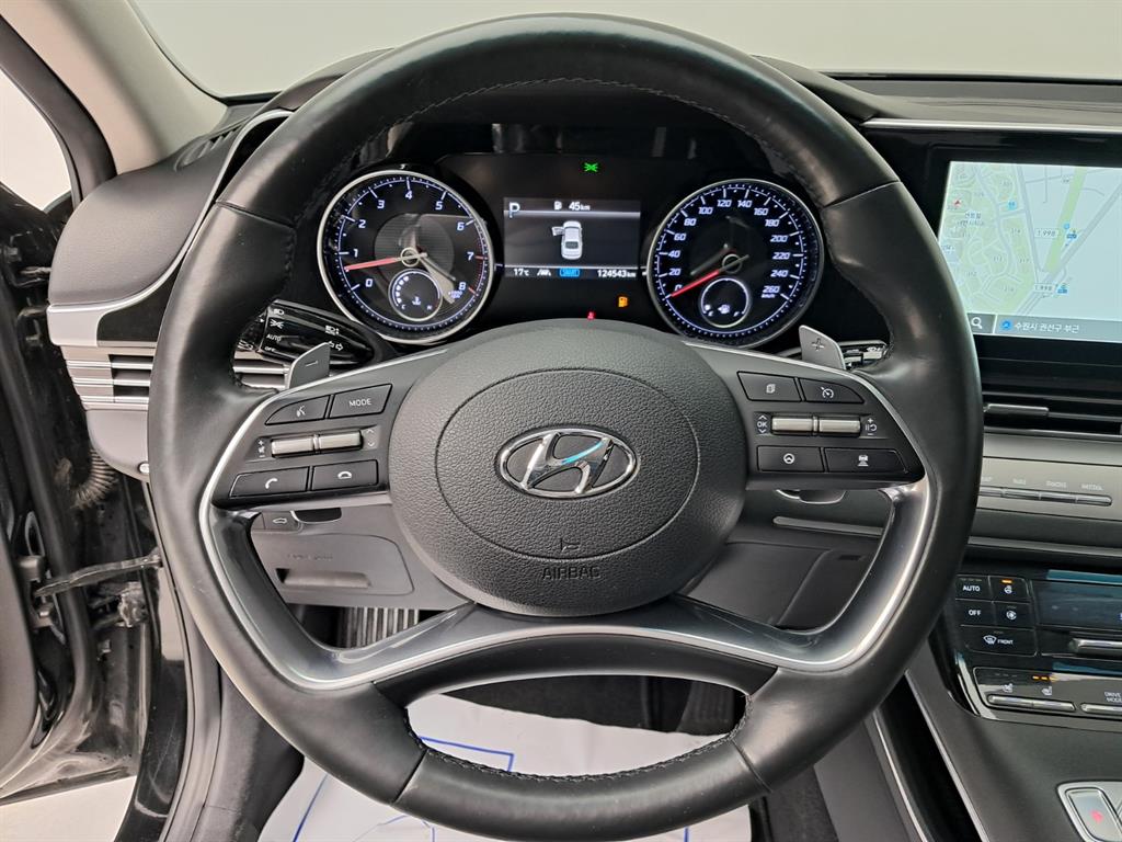 HYUNDAI Grandeur - Vista 12
