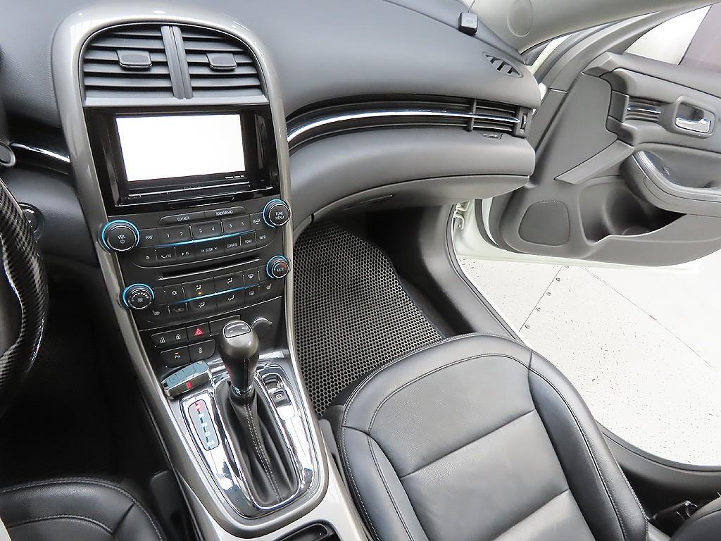 Chevrolet Malibu 2015 Blanco - Importación desde Corea - HF Imports Iquique - Foto 7