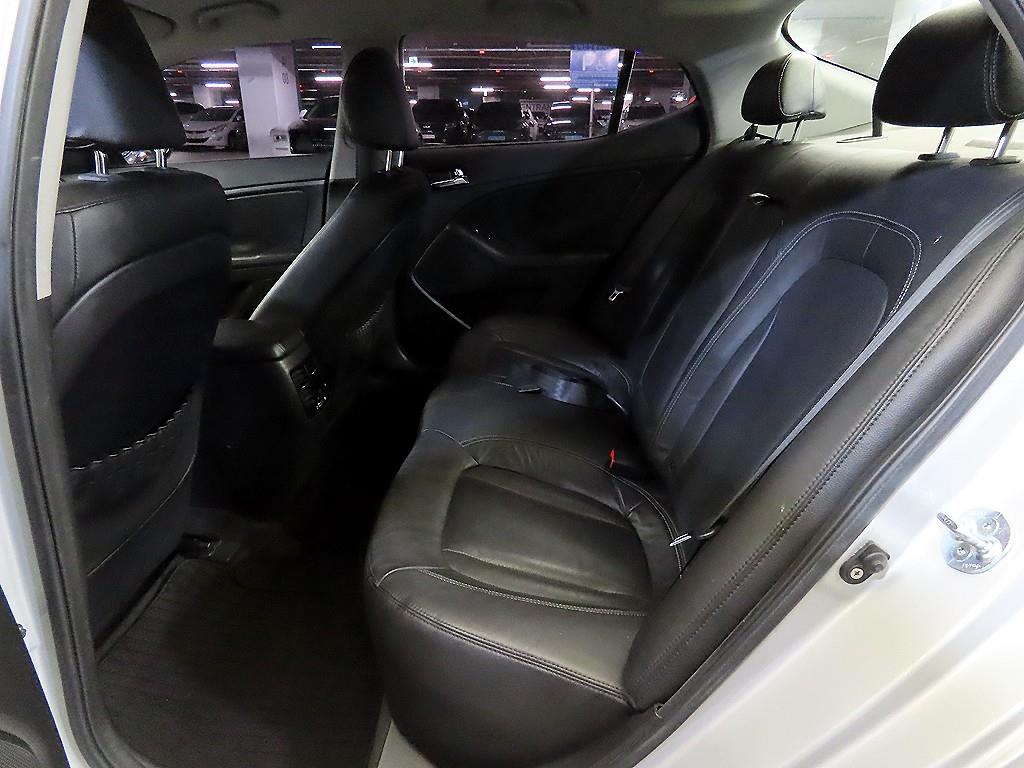 KIA K5 - Vista 7