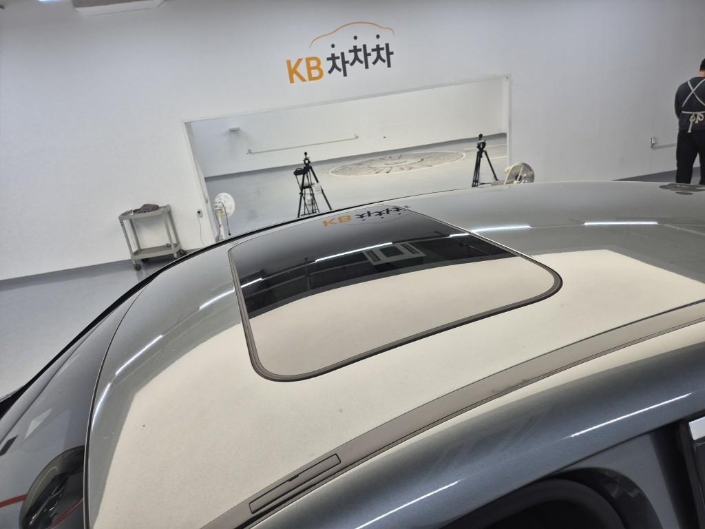 Mercedes Benz GLC Class 2018 Gris - Importación desde Corea - HF Imports Iquique - Foto 18