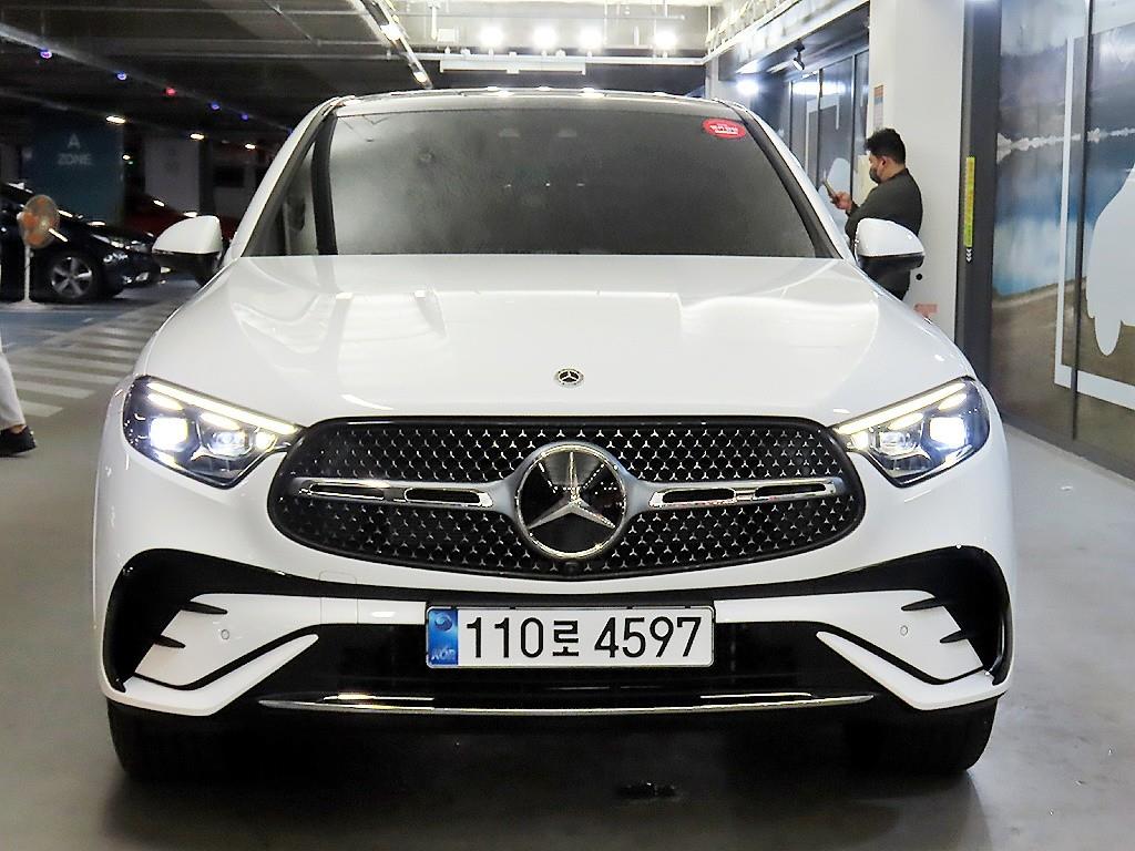 Mercedes Benz GLC Class - Vista 2