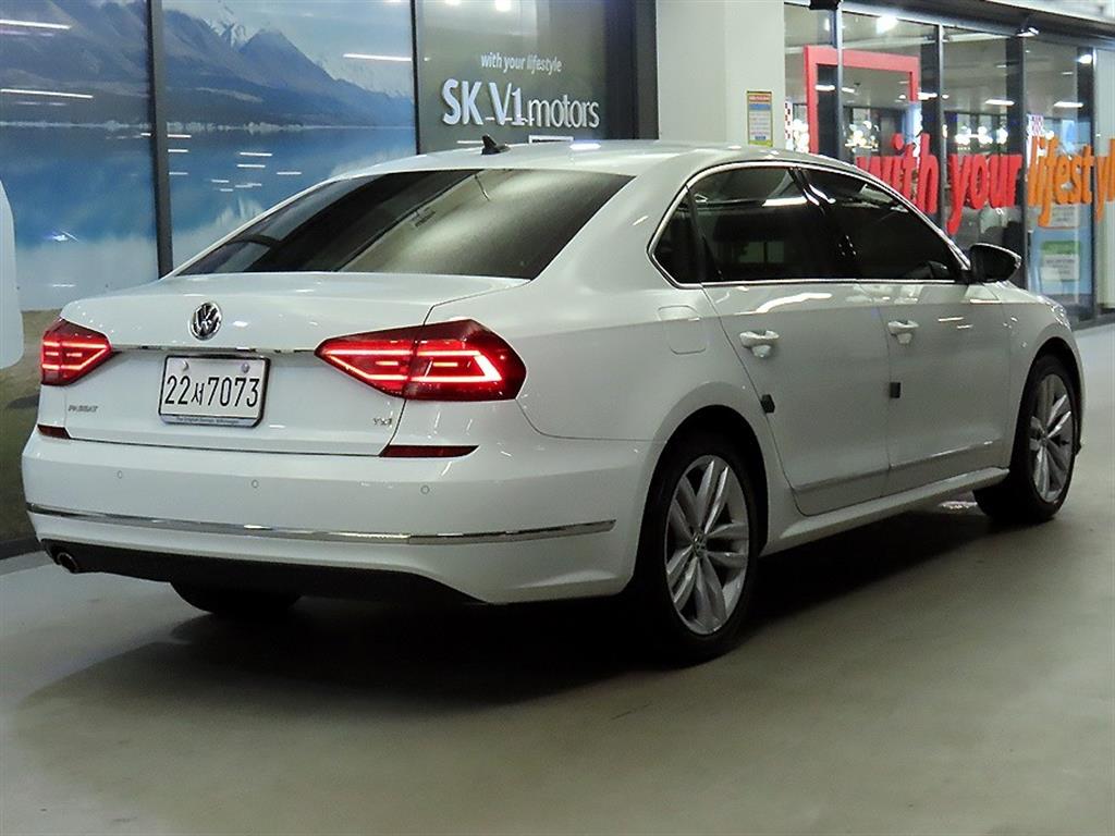 Volkswagen Passat - Vista 4