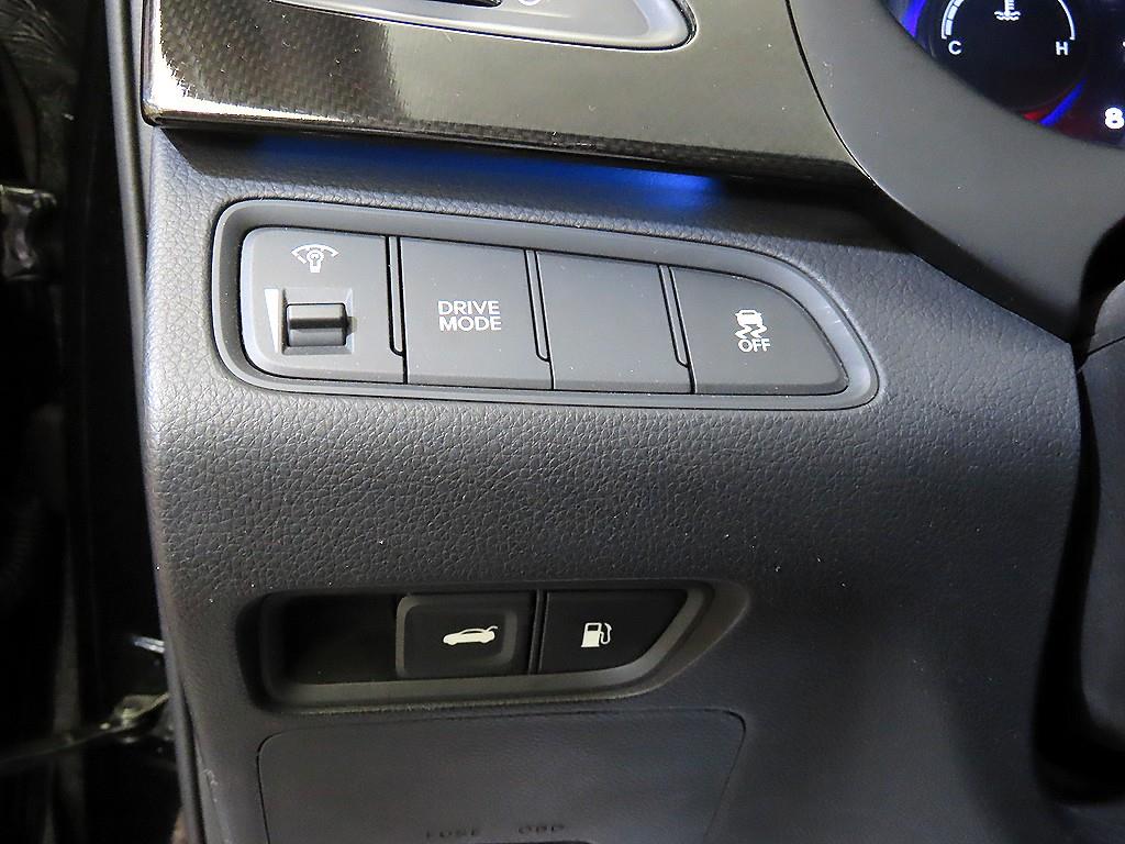 HYUNDAI Grandeur 2016 Negro - Importación desde Corea - HF Imports Iquique - Foto 14