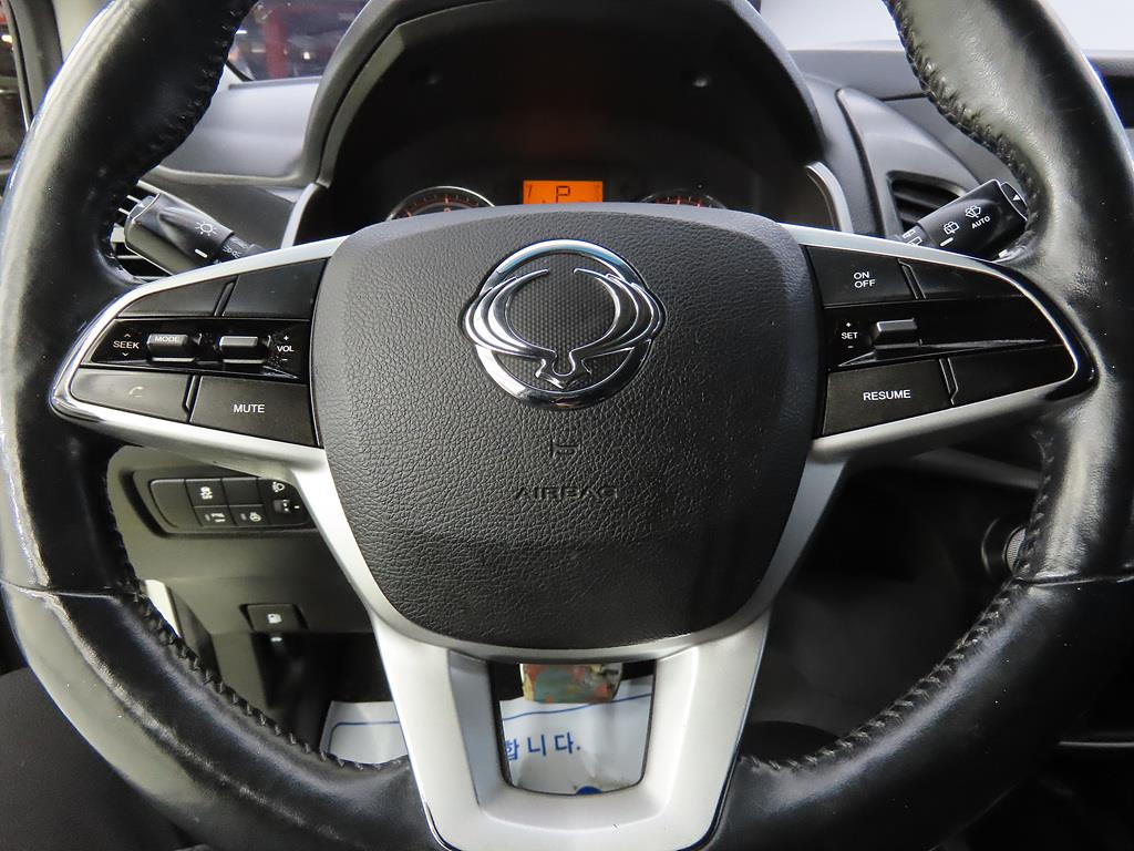 Ssangyong Korando 2018 Blanco - Importación desde Corea - HF Imports Iquique - Foto 13