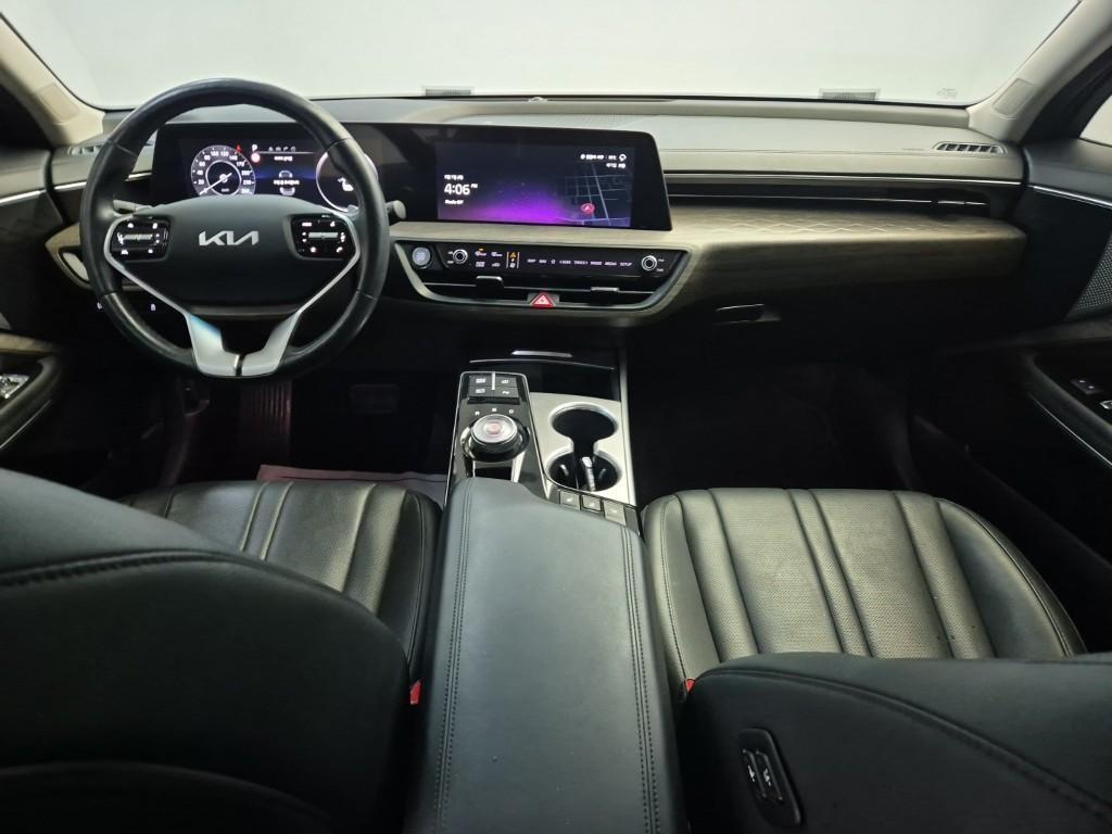KIA K8 - Vista 7