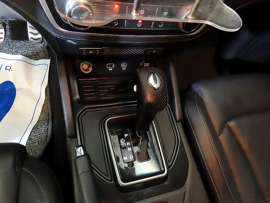 Ssangyong Rexton - Vista 12