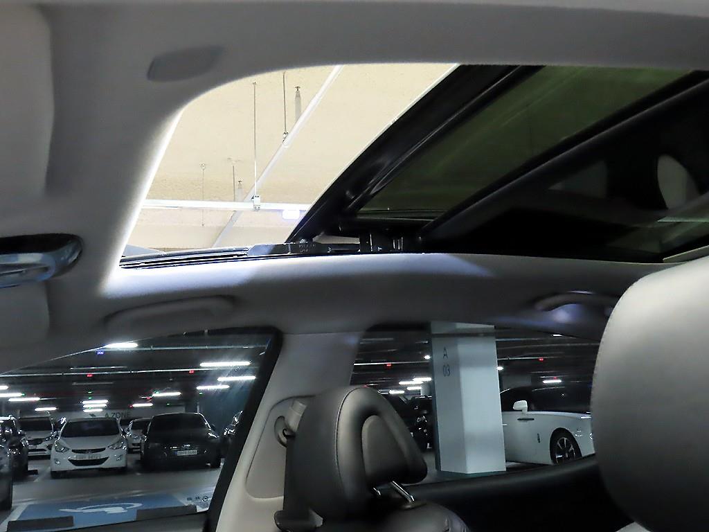 HYUNDAI Grandeur 2014 Negro - Importación desde Corea - HF Imports Iquique - Foto 17