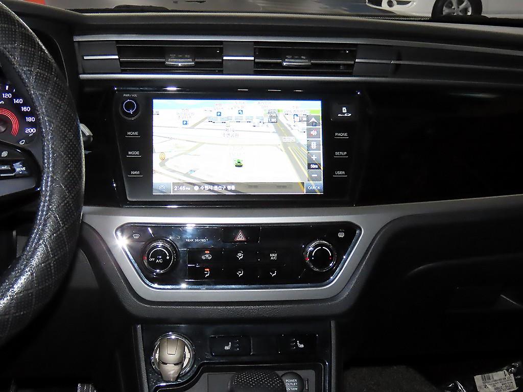 Ssangyong Korando - Vista 11