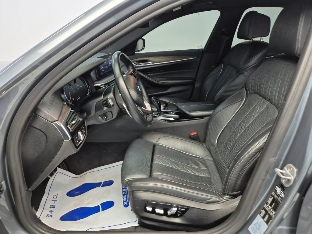 BMW 5 Series - Vista 11