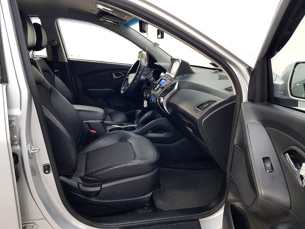 HYUNDAI Tucson 2011 Plateado - Importación desde Corea - HF Imports Iquique - Foto 16