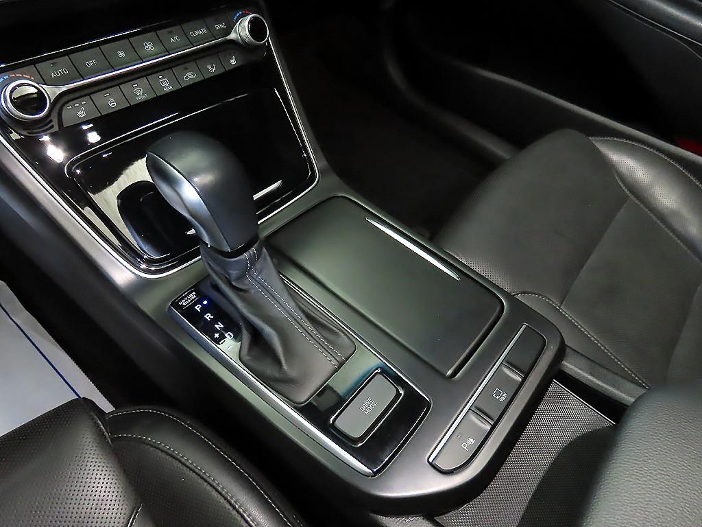 HYUNDAI Grandeur - Vista 12