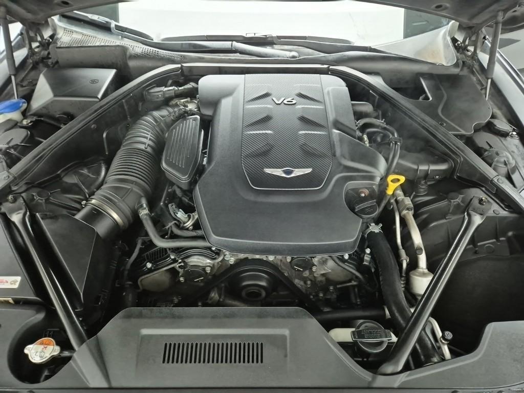 Genesis G80 - Vista 5