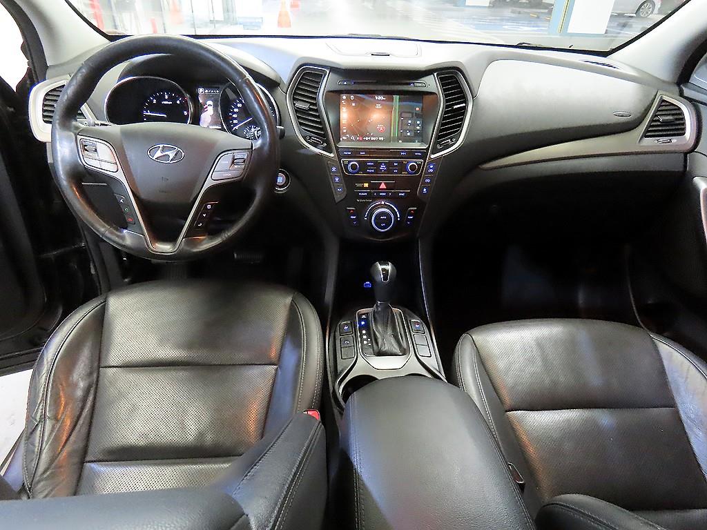 HYUNDAI Maxcruz - Vista 10