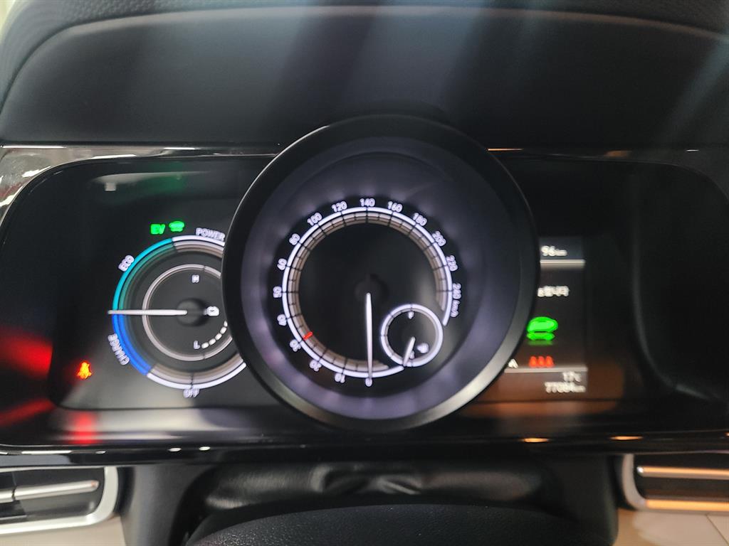 HYUNDAI Avante - Vista 5