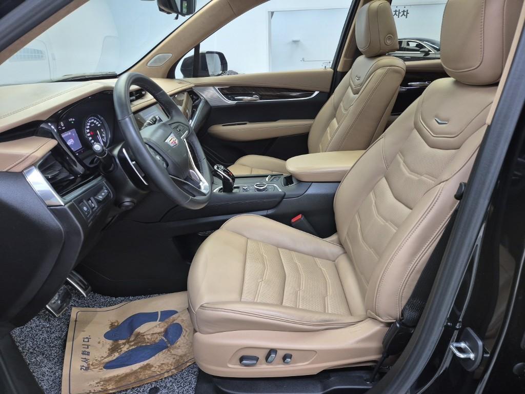 Cadillac XT6 - Vista 11