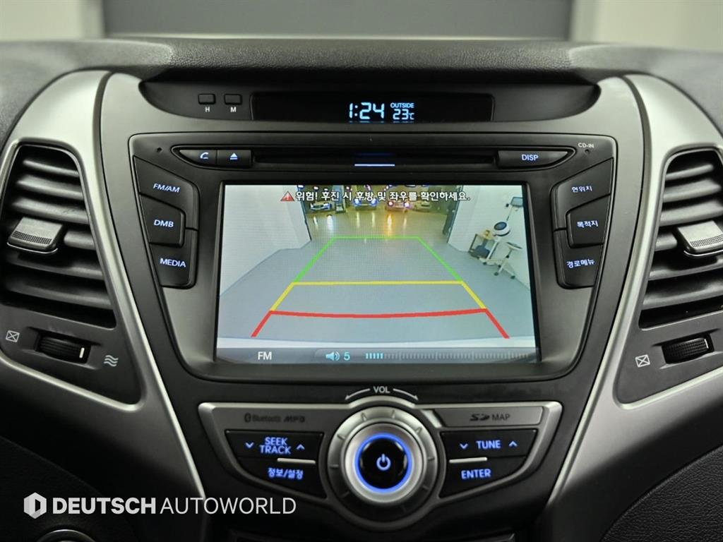 HYUNDAI Avante 2014 Blanco - Importación desde Corea - HF Imports Iquique - Foto 15