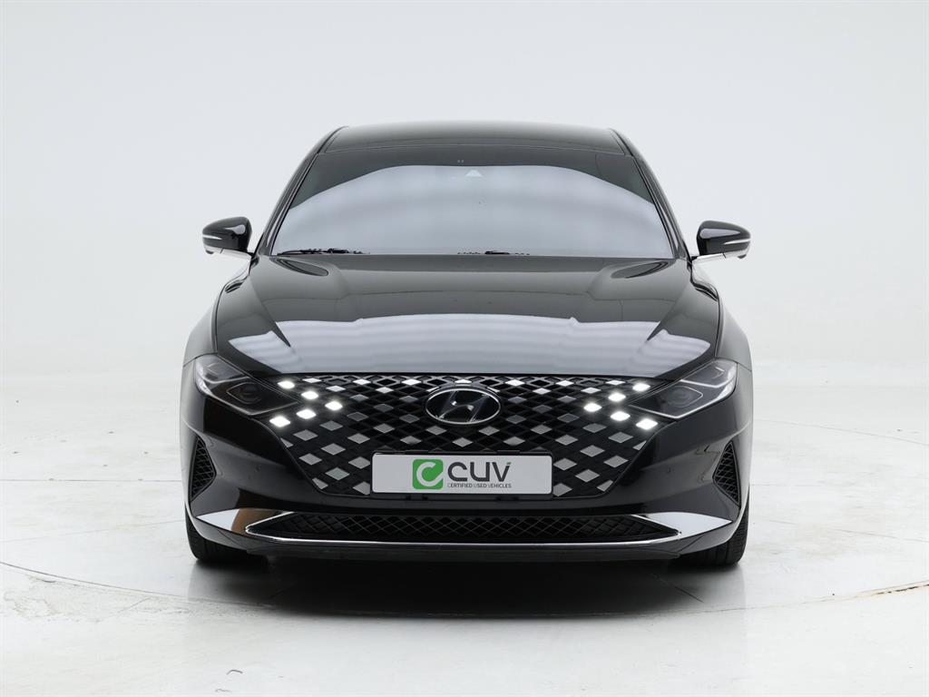 HYUNDAI Grandeur - Vista 3